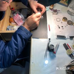 苏州钟表维修指南 电话、地址、价格与营业时间一览